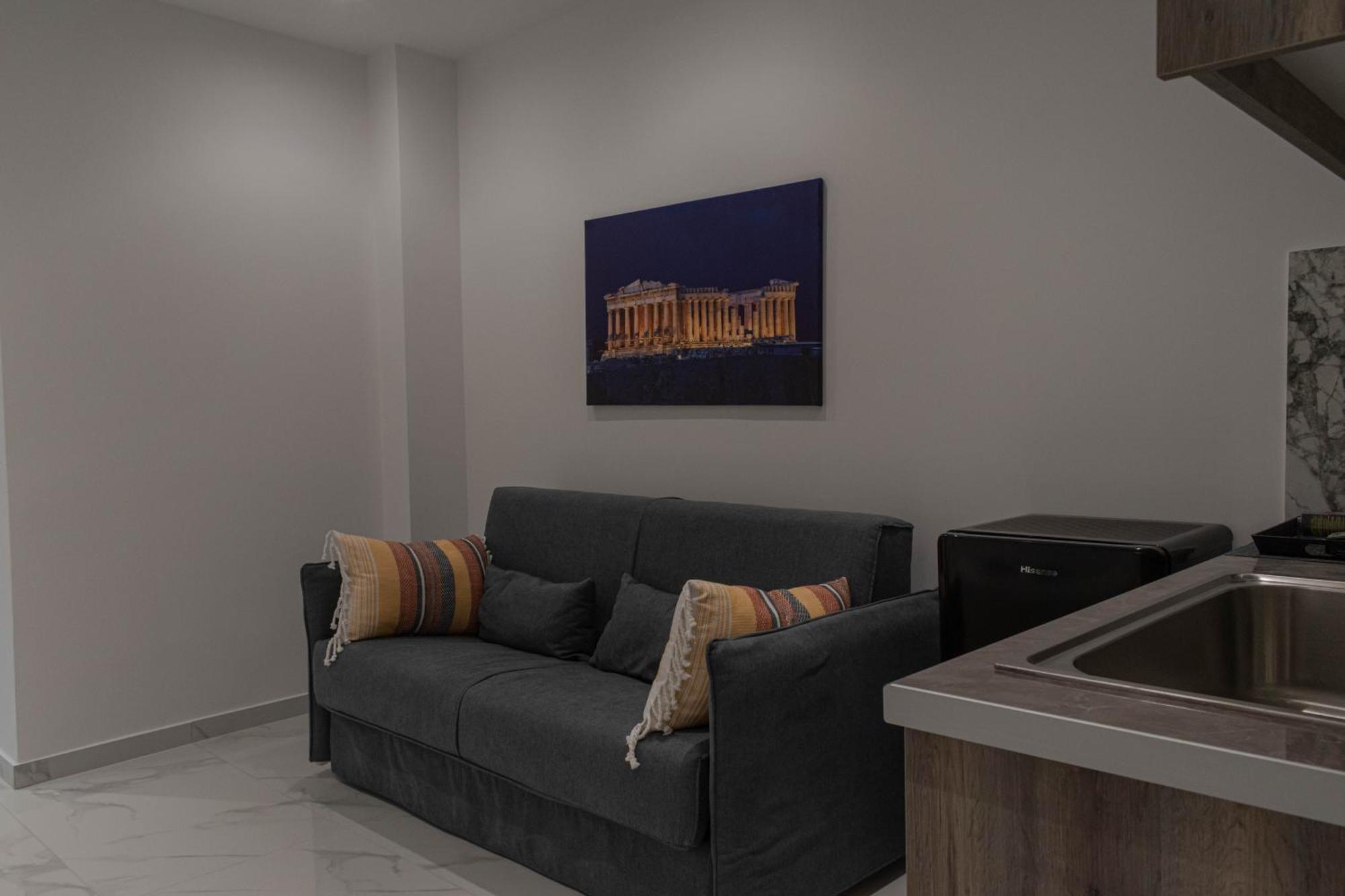 Athens Jacuzzi Apartment Екстер'єр фото